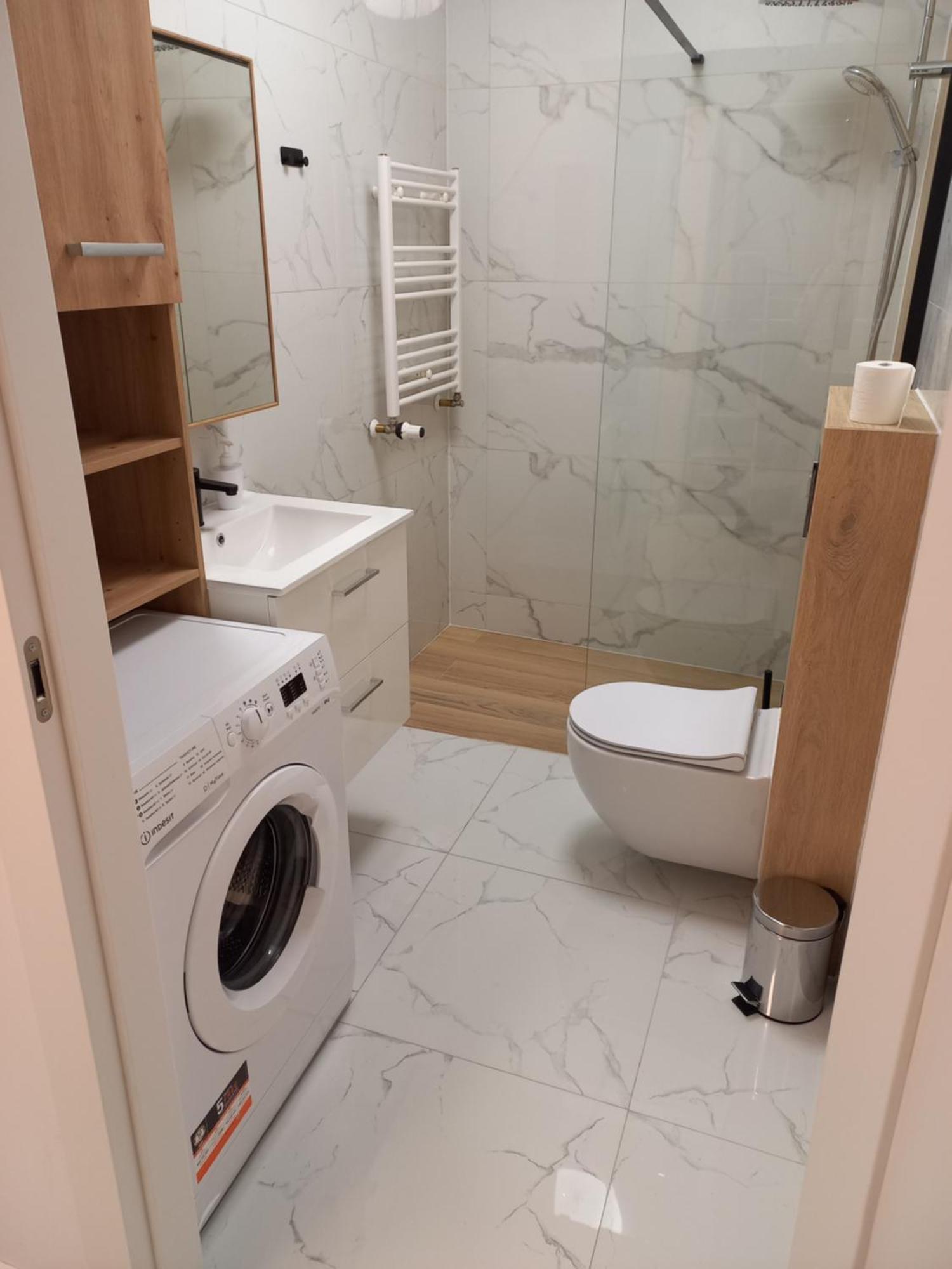 Tauzen Apartaments 18 كاتوفيتسه المظهر الخارجي الصورة